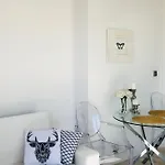 40 M2 Centrum- 1km Od Dworca Centralnego- Piekny Widok Na Warszawe- Nowo Grodzka Apartment