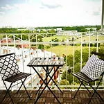 40 M2 Centrum- 1km Od Dworca Centralnego- Piekny Widok Na Warszawe- Nowo Grodzka * Warsaw