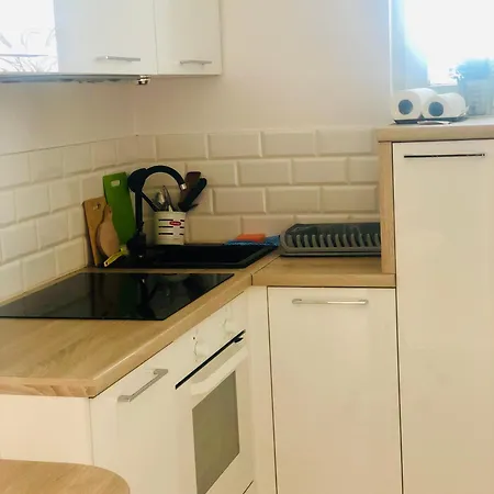 40 M2 Centrum- 1km Od Dworca Centralnego- Piekny Widok Na Warszawe- Nowo Grodzka דירה