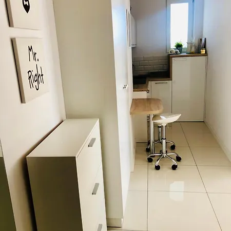 40 M2 Centrum- 1km Od Dworca Centralnego- Piekny Widok Na Warszawe- Nowo Grodzka ורשה